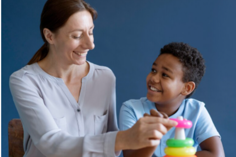 Cuidador de Criança: Saiba Como Escolher o Profissional Ideal para Seu Filho Cuidador de Criança: Saiba Como Escolher o Profissional Ideal para Seu Filho