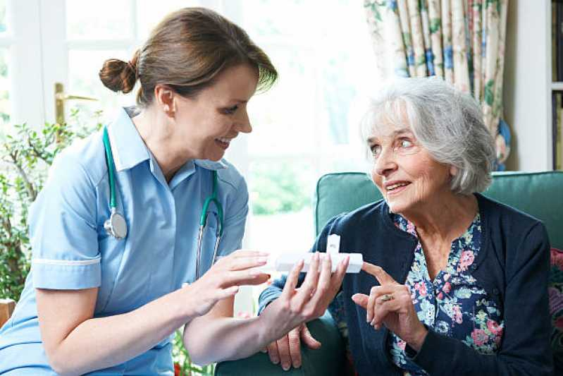 Enfermagem Terceira Idade Leme - Enfermeira Particular para Idosos